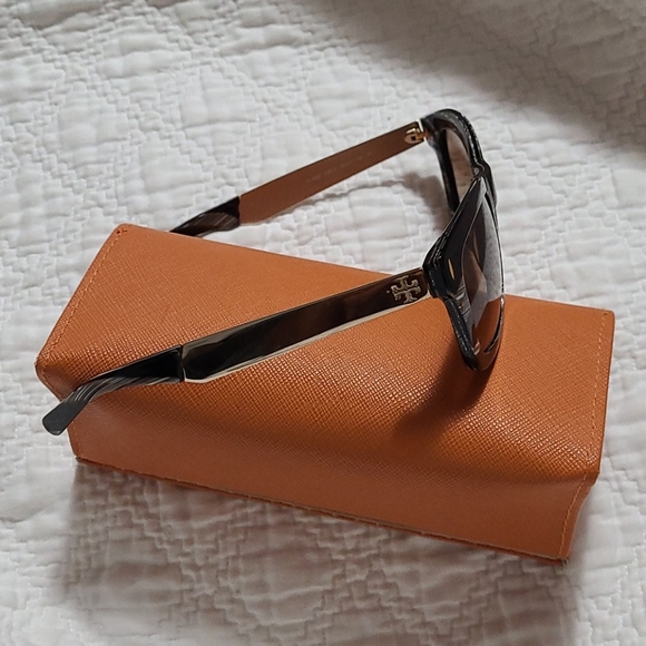Tory burch Glasses main image 5